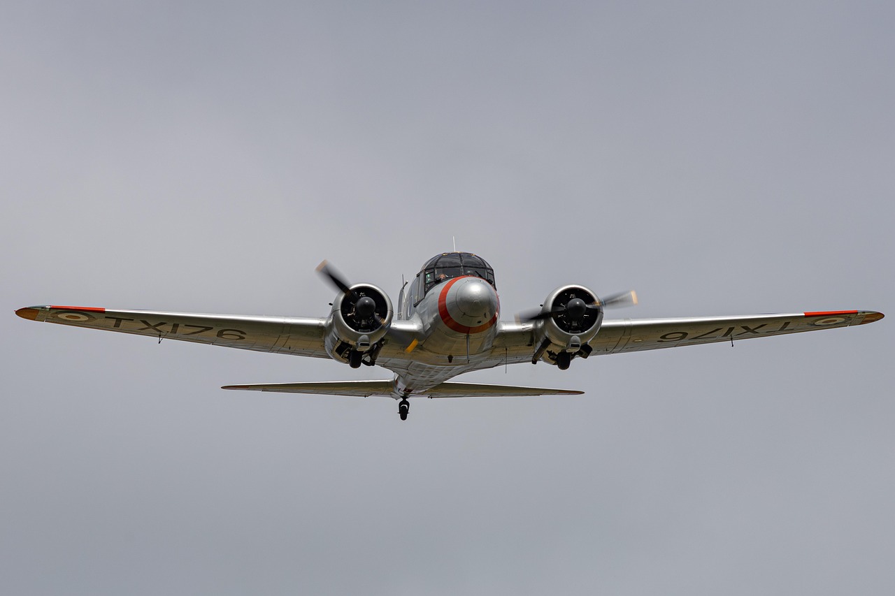 portfolio-01 aircraft, plane, nature, aviation, vintage, flight, retro, sky, airplane